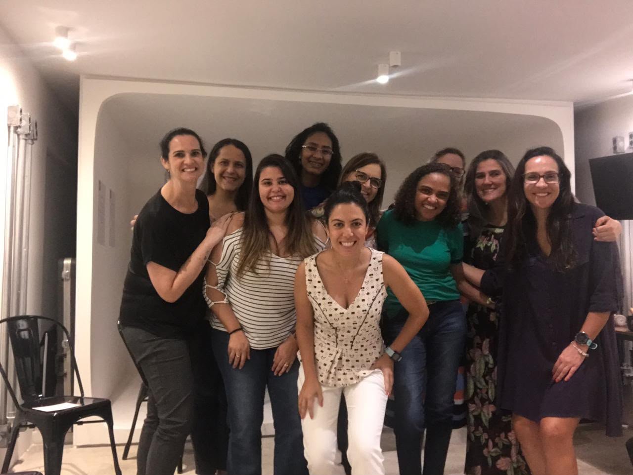 Rachel em grupo